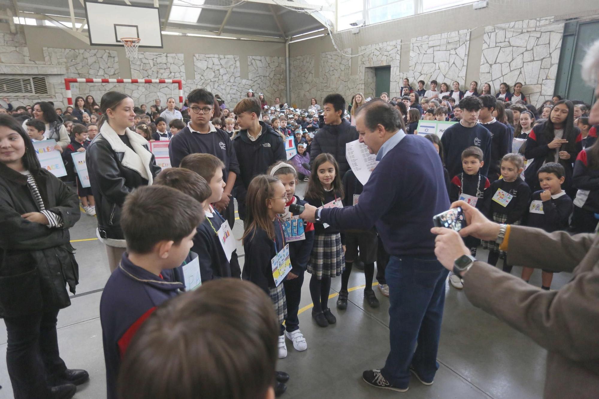 Más de 1.300 alumnos y profesores de la Grande Obra celebran el Día de la Paz