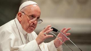 El Papa lamenta las decisiones que ignoran al pueblo en la Iglesia y la política