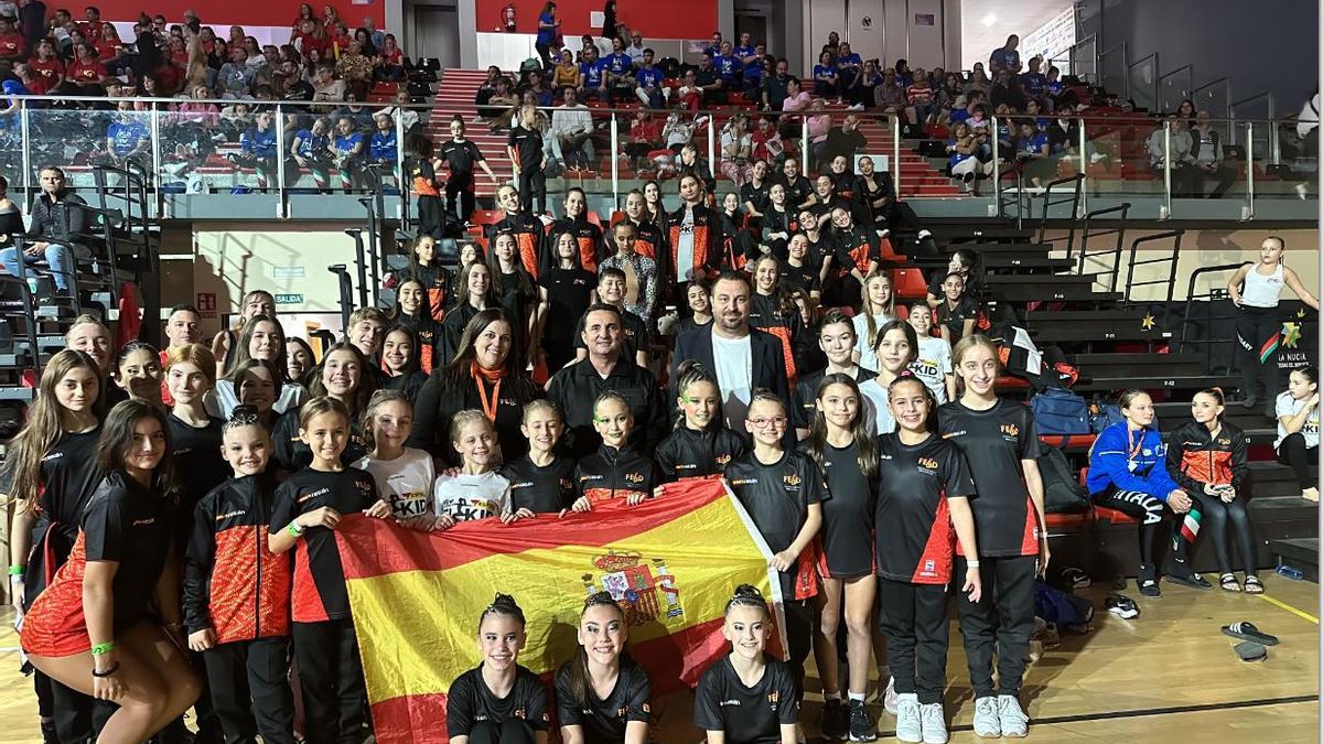 la selección española de Fitkid triunfó en este XIX europeo con un total de 116 medallas: 52 oros, 38 platas y 33 bronces.