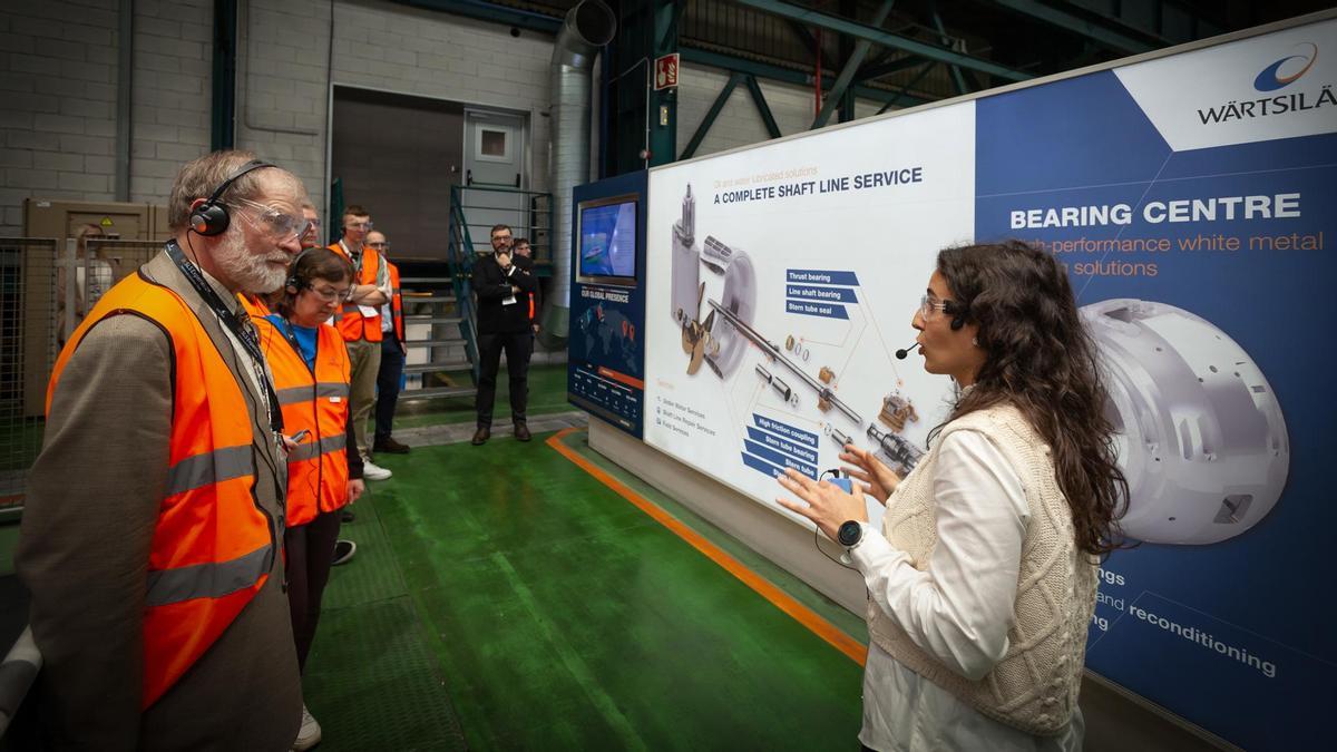 Interior de la fábrica de Wärtsilä en O Porriño durante el evento celebrado ayer.