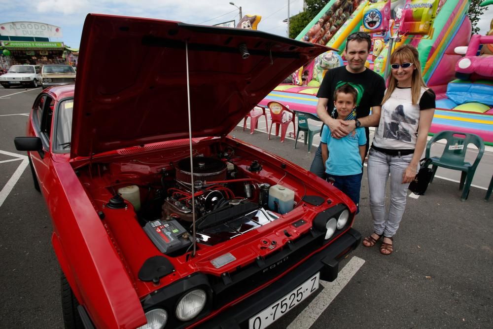 Fiestas de la Luz, exhibición de coches clásicos