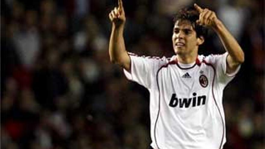 Kaká niega que vaya a fichar por el Real Madrid