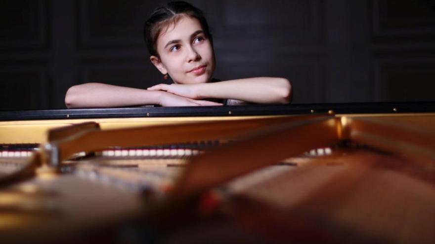 Alexandra Dovgan, la pianista que conmovió a Sokolov, actúa en el Auditorio