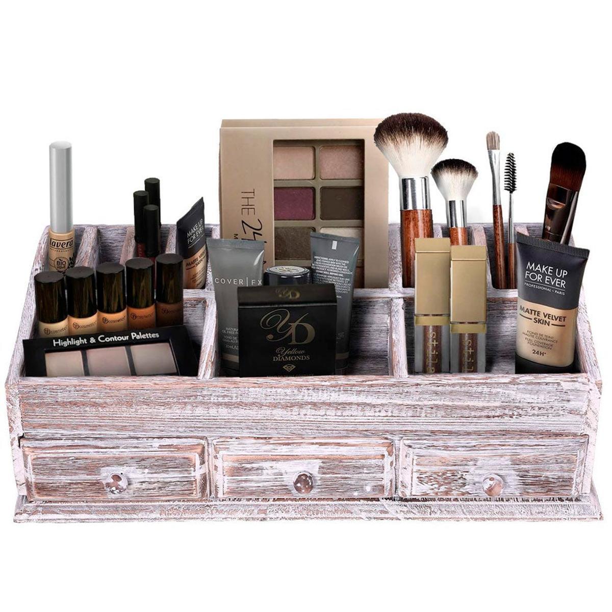 Organizador para maquillaje de madera de Amazon (precio: 24,99 euros)