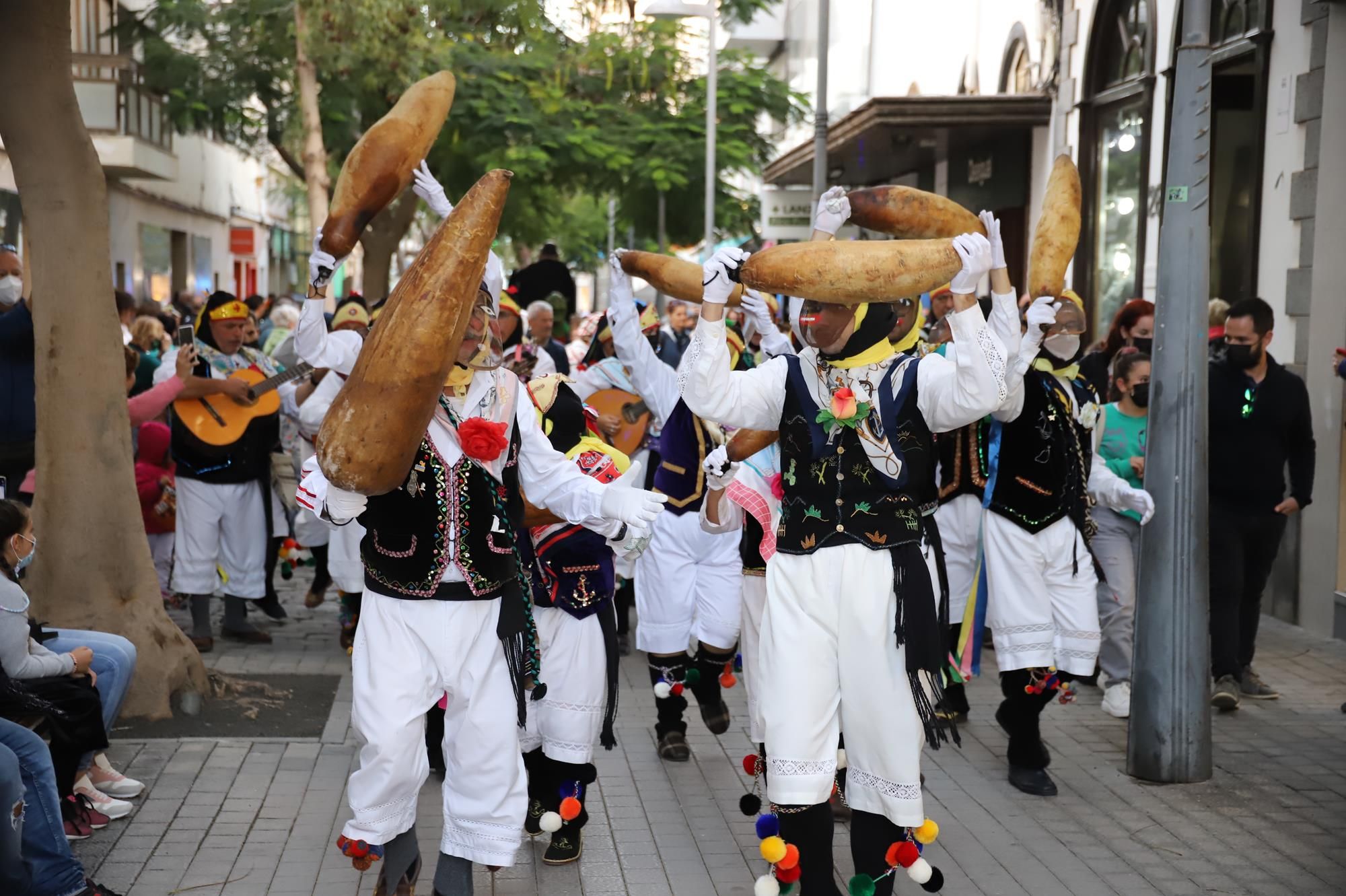 Comparsas y carnaval tradicional en el Carnaval de Arrecife 2022