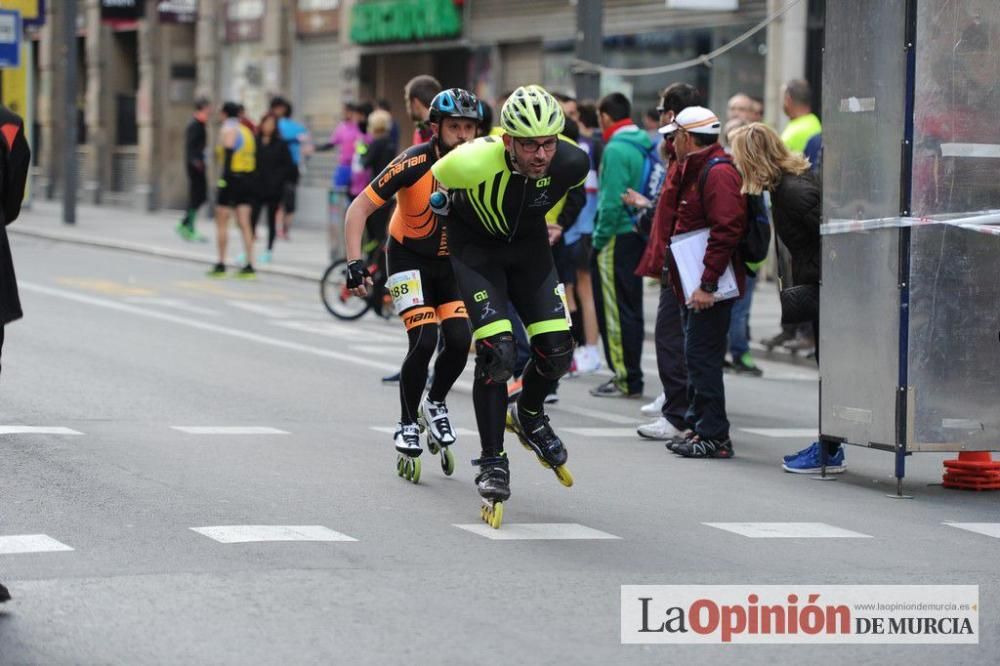 Murcia Maratón. Patinadores en carrera