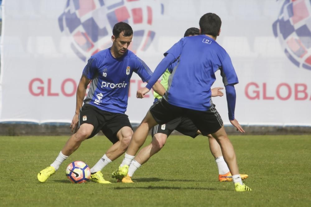 Entrenamiento del Real Oviedo en el Requexón, 02/05/2017