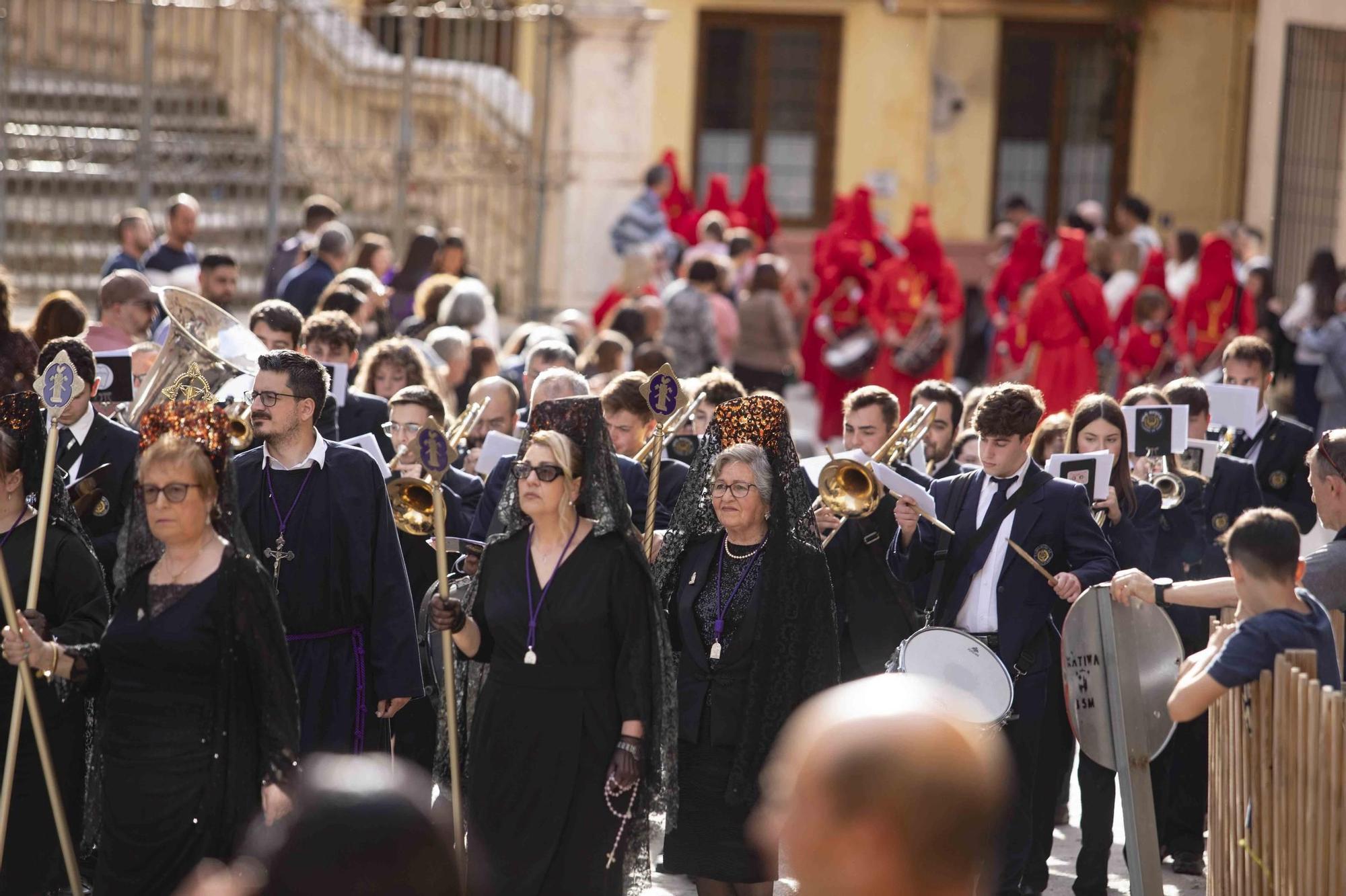 Las mejores imágenes de la  Procesión general del Santo Entierro de Xàtiva
