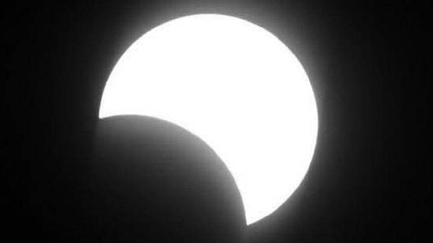 Un eclipse de Sol en una imagen de archivo. // FdV