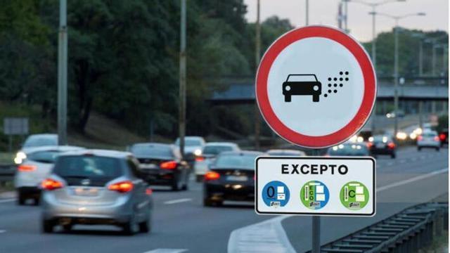 Ejemplo de la señalización con la que contará la Zona de Bajas Emisiones en Santa Cruz de Tenerife.