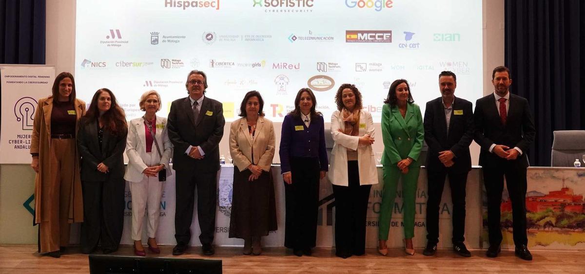 Participantes en el tercer ‘Foro de Mujeres Cyber-líderes de Andalucía’, en la Universidad de Málaga