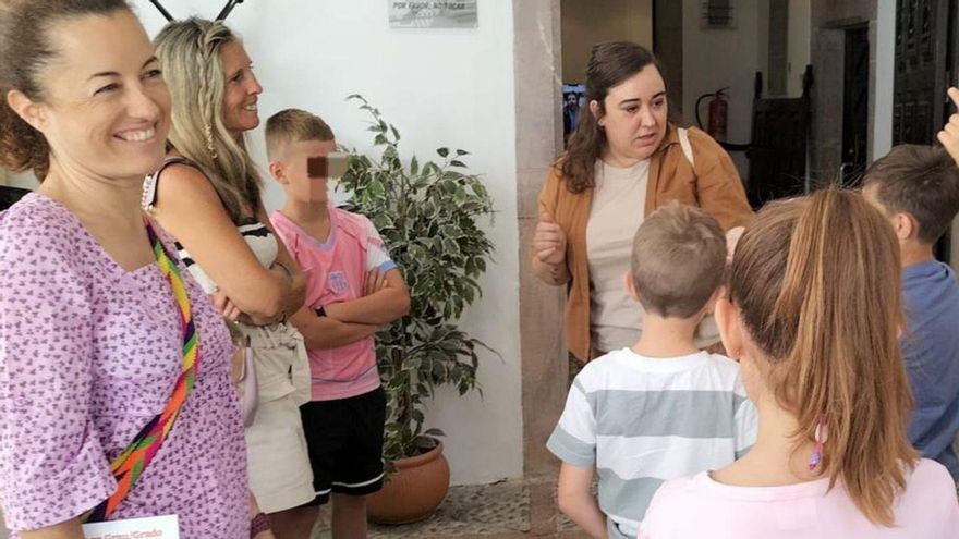 Un &quot;escape room&quot; descubre en Grado la esencia moscona: así fue el divertido juego (que se repetirá el día 30)