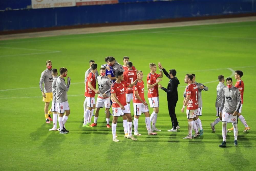 Toril sentencia al Lorca y da el primer triunfo al Real Murcia