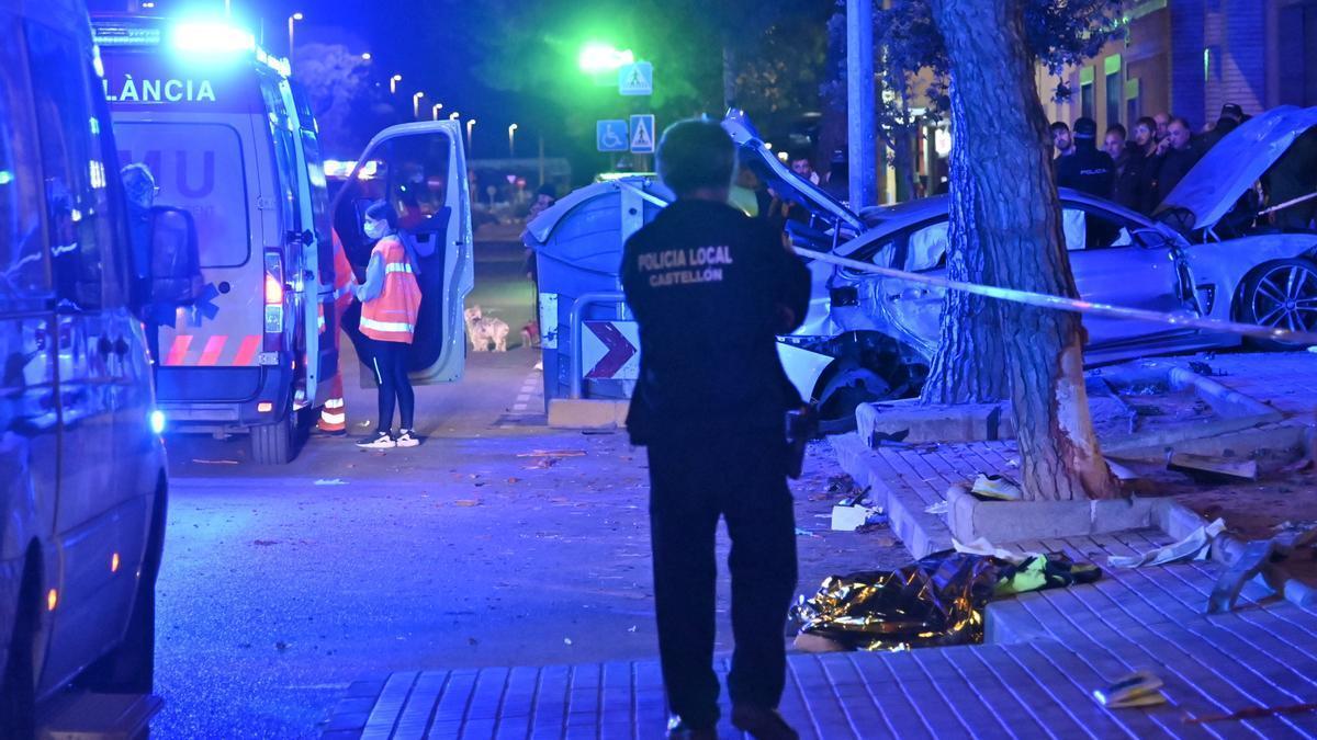 Imagen del estado en el que quedó el coche que causó el atropello con tres muertos en Castelló.