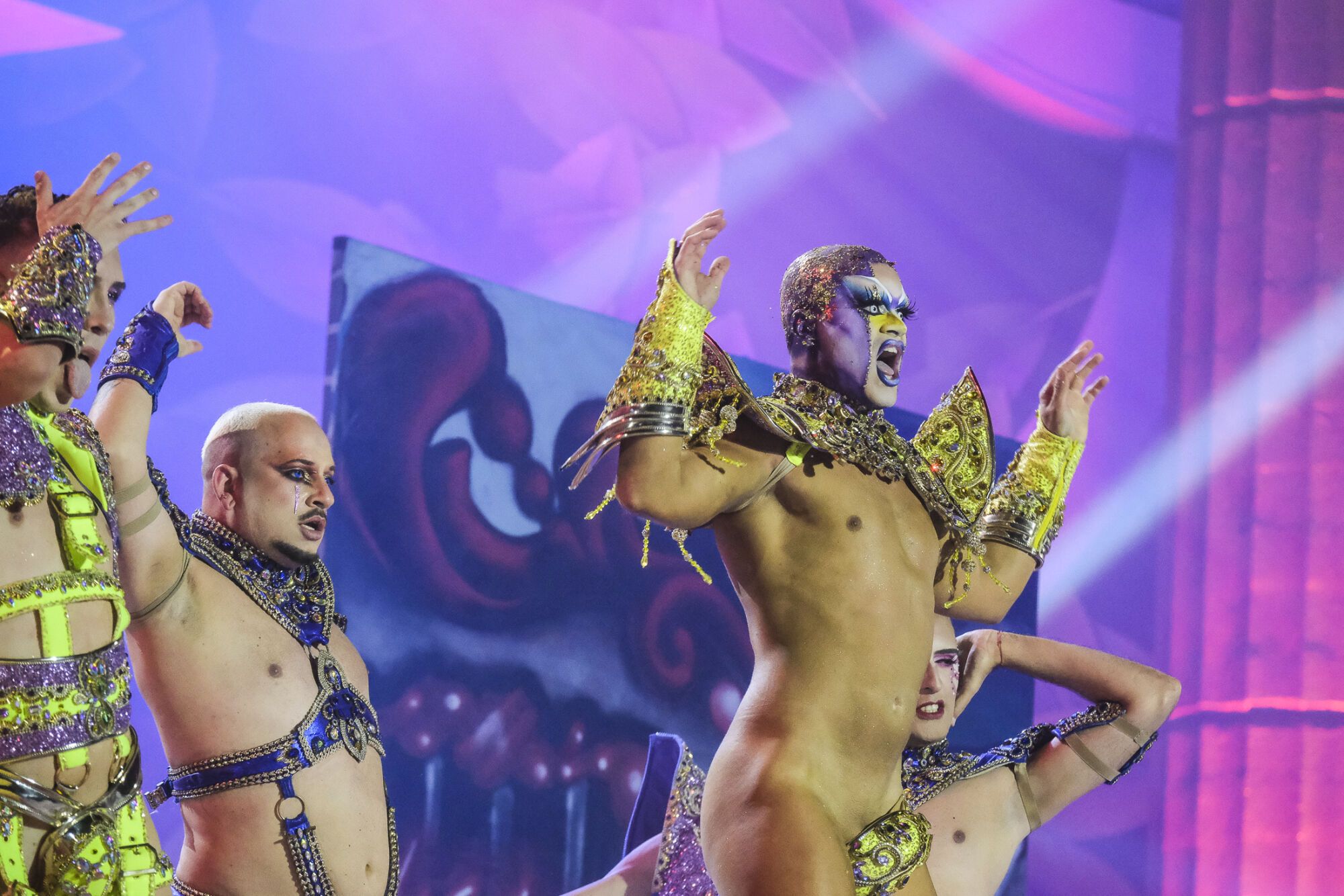 Drag Elektra, ganador de 2024, en su actuación de la Gala 2025.