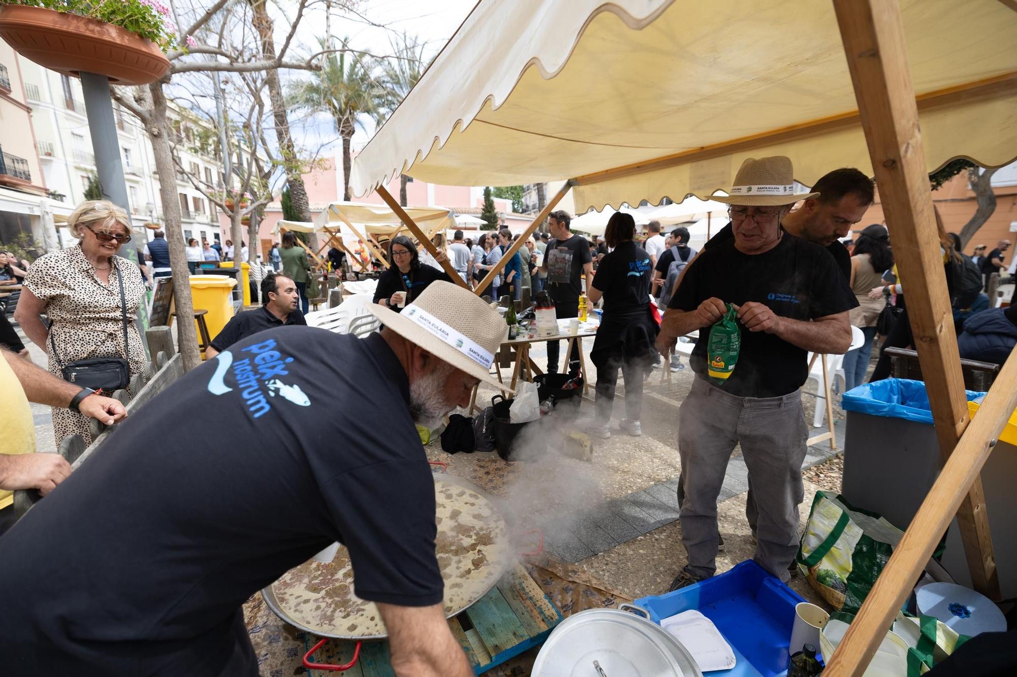 Mira aquí todas las fotos del concurso de arroz a la marinera de Ibiza