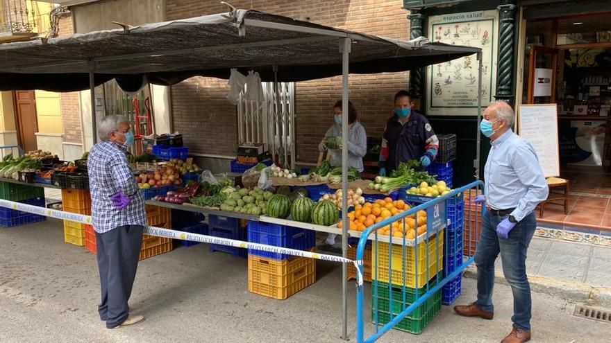 Orihuela reabre los mercadillos dos meses después de su cierre