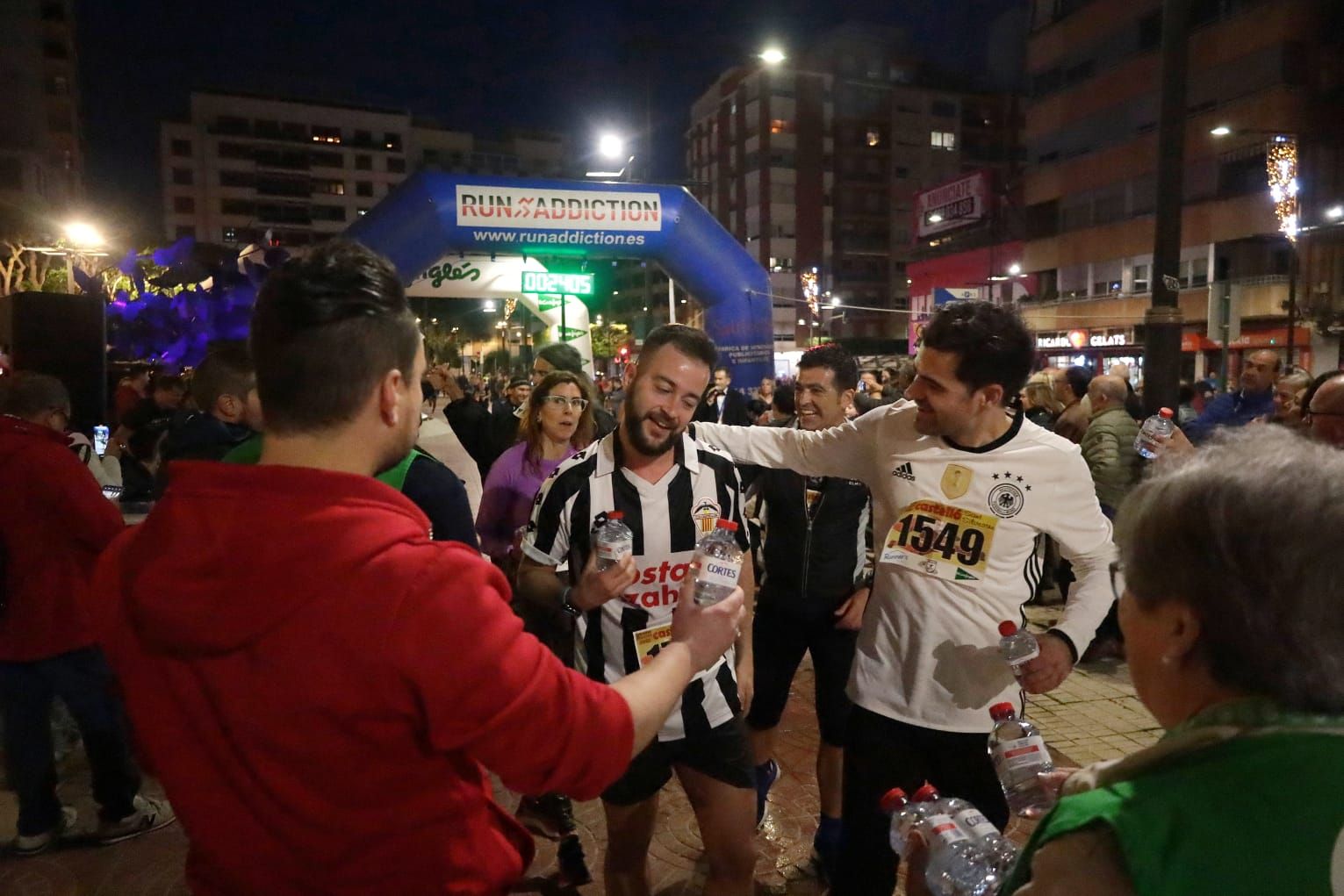 Galería | Castelló despide el año corriendo la San Silvestre: ¡busca tu foto!