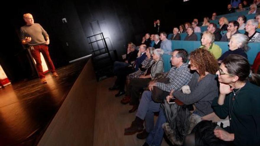 Conferència de Mainat a Girona