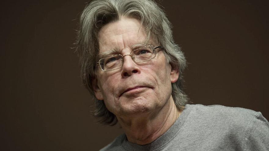 Stephen King se burla de Donald Trump en Twitter