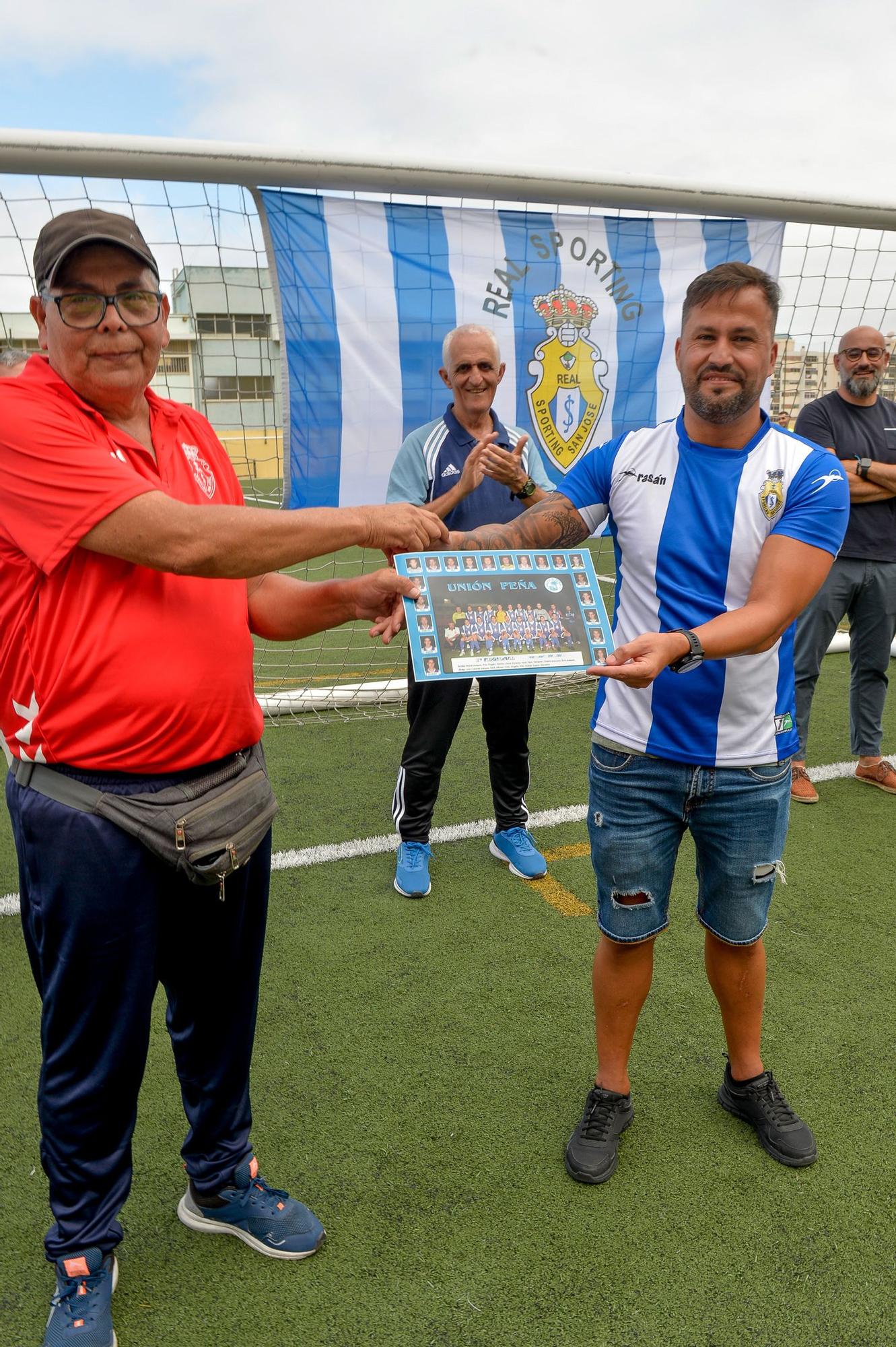 Homenaje al jugador Yeray Espino