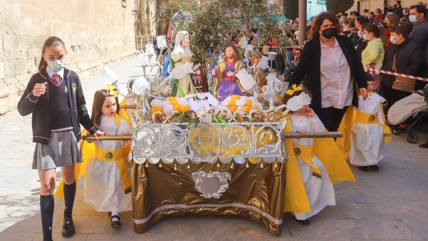 Procesión de los alumnos del colegio Diocesano de Santo Domingo de Orihuela