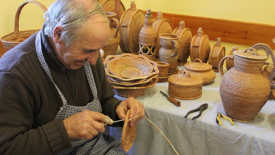 La Feria de Villardeciervos, un homenaje al patrimonio inmaterial de los artesanos