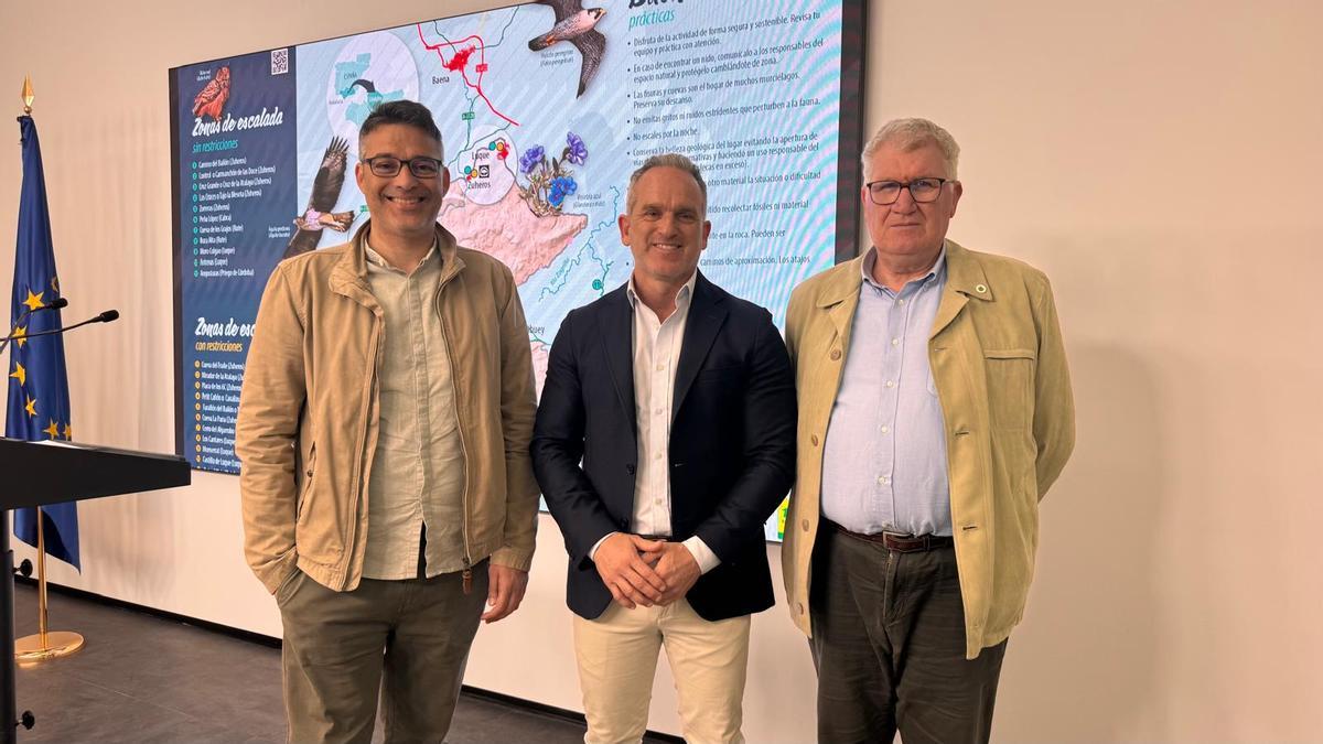 Presentación del nuevo folleto de escalada para las Sierras Subbéticas.