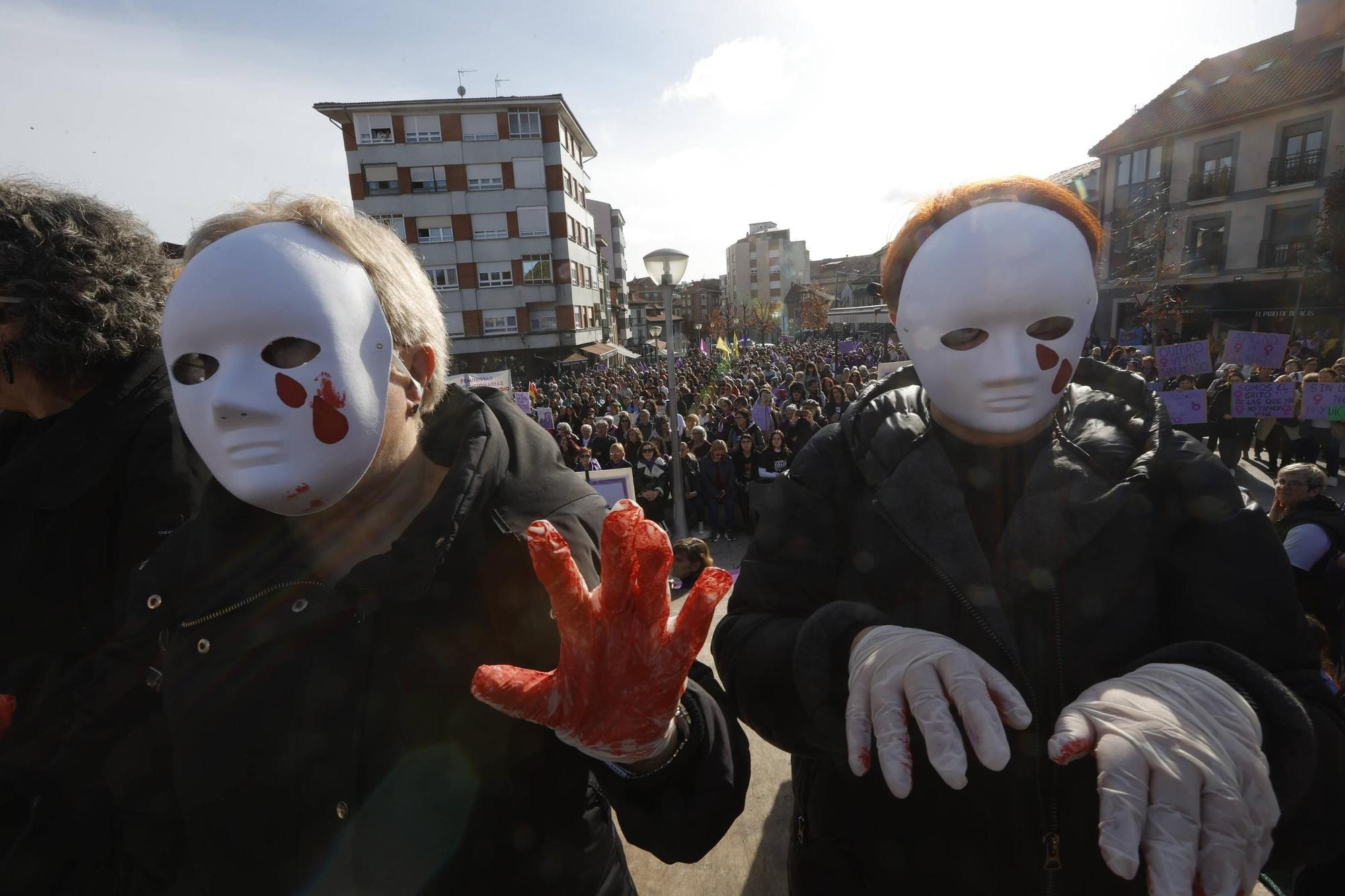 Así fue la manifestación del 25N en Pola de Siero