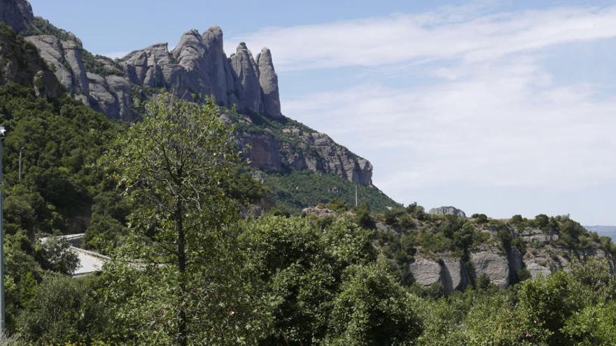 Un escalador ferit de poca gravetat en caure mentre escalava a Montserrat