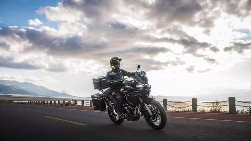 La CFMOTO 700MT sube el listón de las trail accesibles