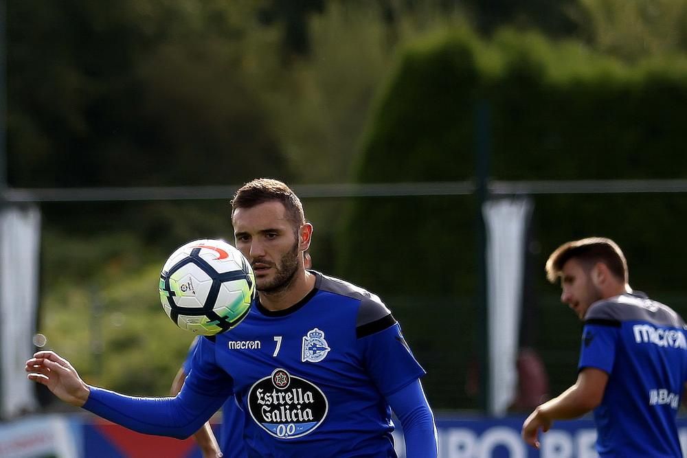 El Dépor se entrena tras el duelo ante el Betis