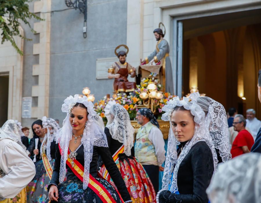 Las Fallas de Elda se despiden de sus patronos