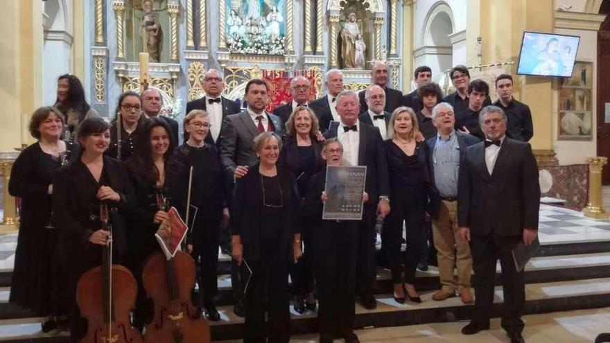 La Coral &quot;Aires de Candás&quot; lleva la Pasión a Torrevieja