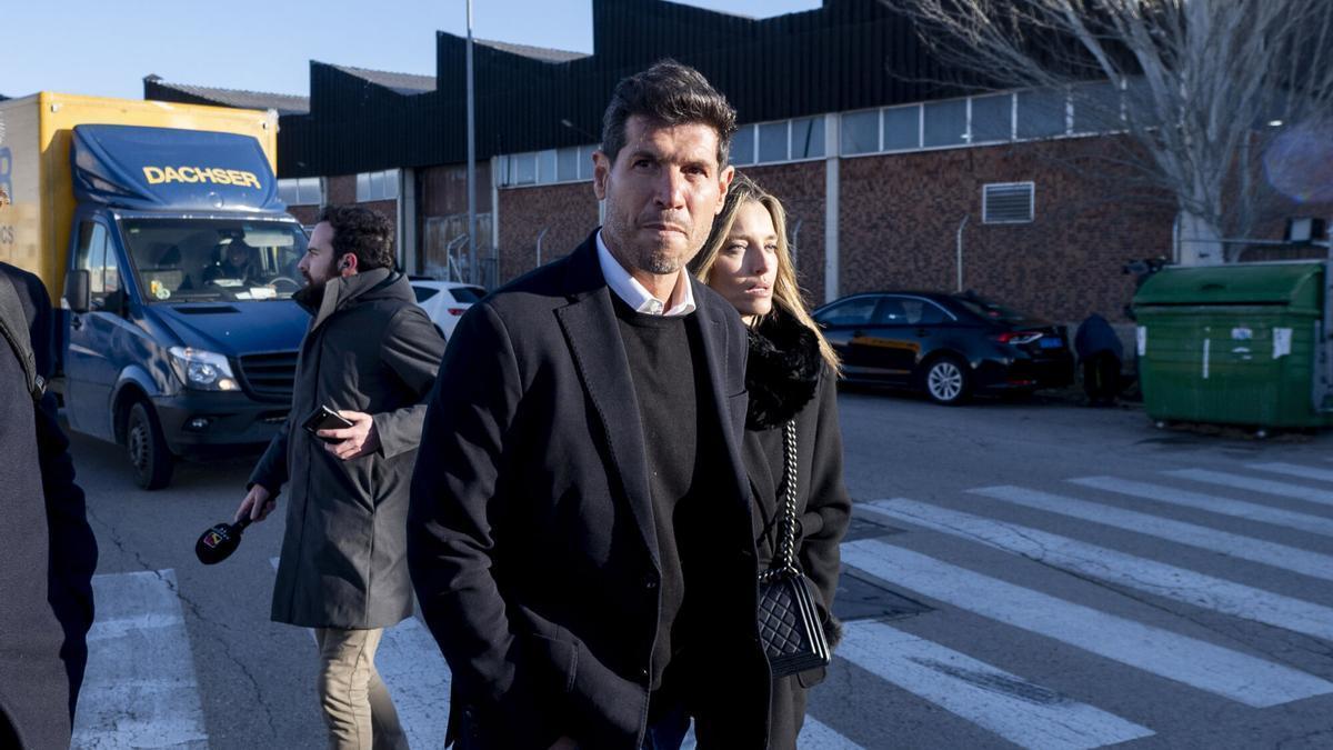 El exdirector deportivo de la selección, Albert Luque, a su llegada a la Audiencia Nacional, durante el caso Rubiales.