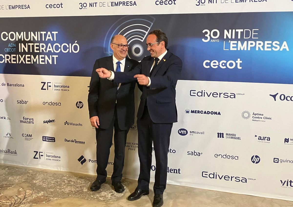El presidente del Parlament, Josep Rull, junto al presidente de Cecot, Xavier Panés El presidente del Parlament, Josep Rull, junto al presidente de Cecot, Xavier Panés