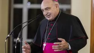 El arzobispo Enrique Benavent escala posiciones en la Iglésia española