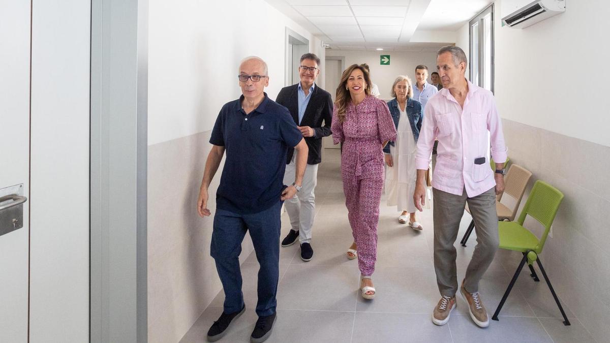 La alcaldesa, Natalia Chueca, durante la inauguración del Centro Municipal de La Almozara