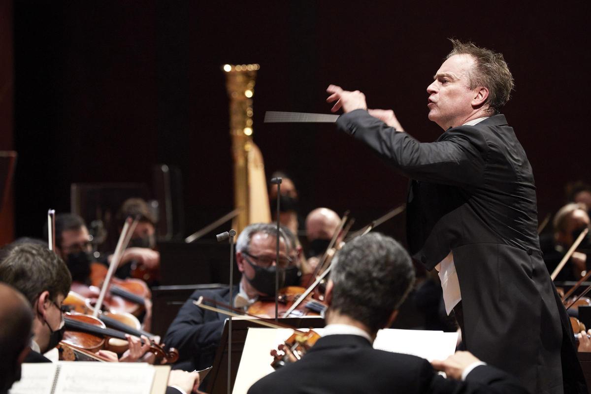 La Joven Orquesta Nacional de España actuará bajo la batuta de Jonathan Nott.