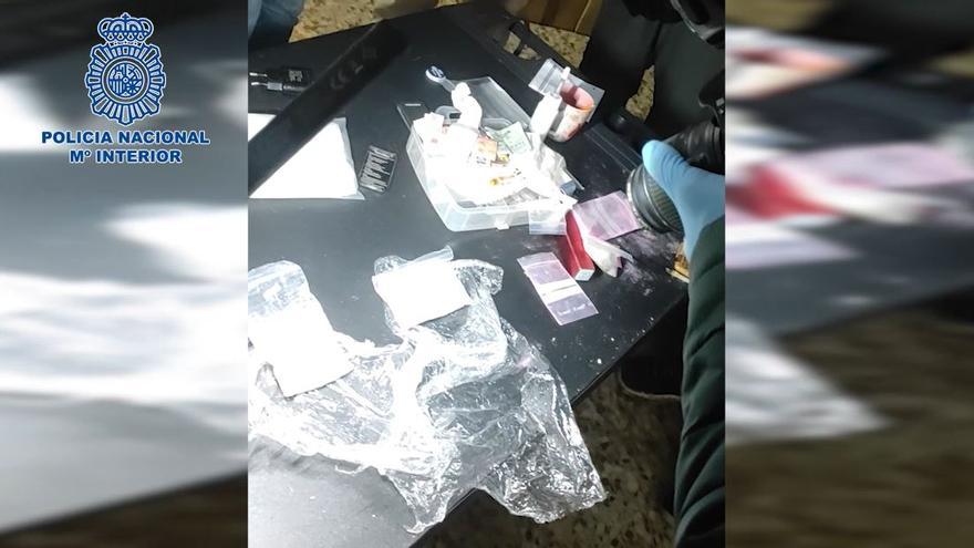 Cae un laboratorio de elaboración de 'cocaína rosa' en Madrid