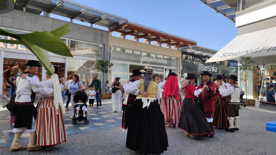 ¡Celebra el Día de Canarias en Alisios!