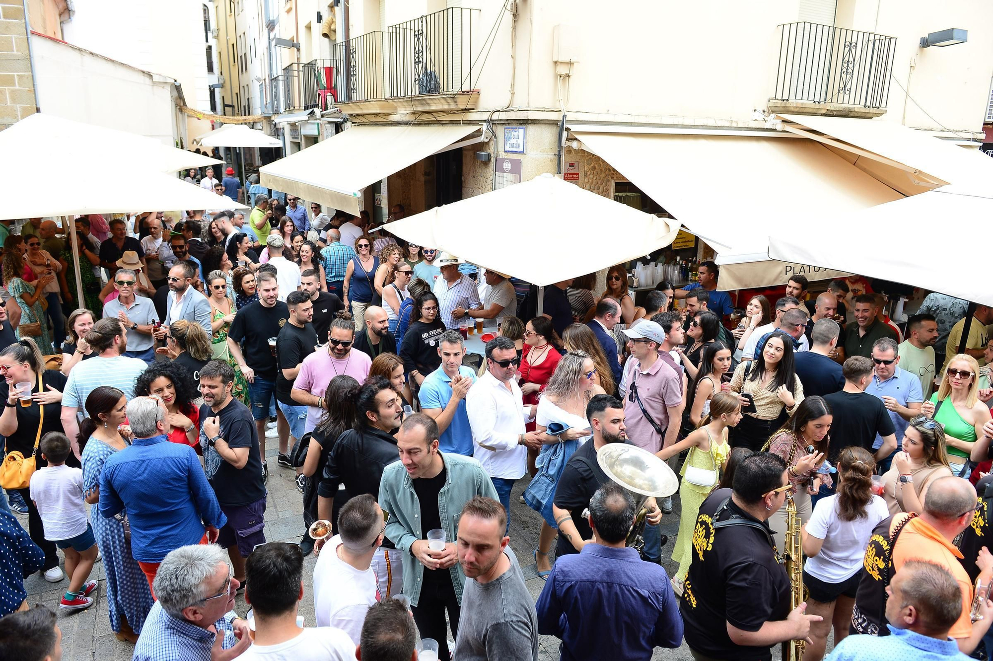 El tiempo respeta a las primeras cañas de la feria de Plasencia