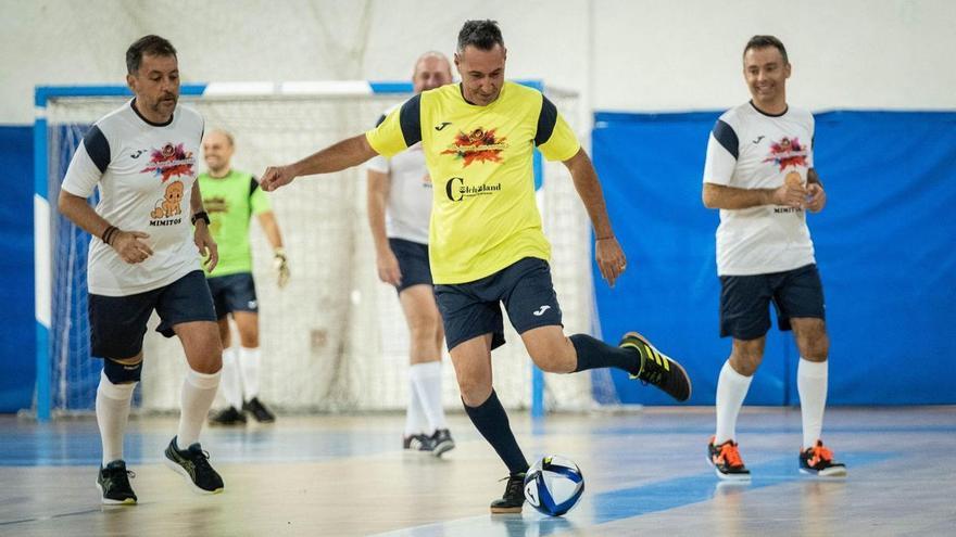 El CD Tenerife y la UD Las Palmas ‘fichan’ a directores de murgas para el Torneo Carby