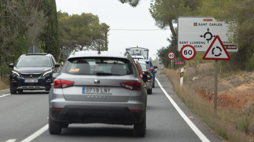 El atasco del trenecito |  VICENT MARÍ