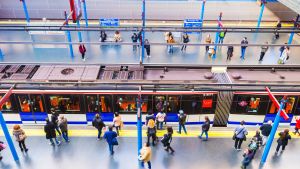 Vista del andén de la estación de Príncipe Pío, una de las que entra en el tramo de la L6 de Metro que se corta a partir del 31 de mayo.