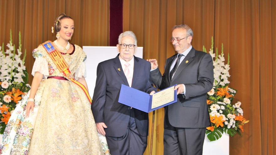 Adiós a un histórico de las Fallas: José María Picó