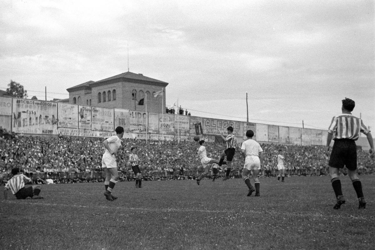 Final entre el Valencia y el Espanyol en 1941 en Chamartín.