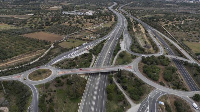 Vista de l’autopistaAP-7 a l’altura de Torredembarra.