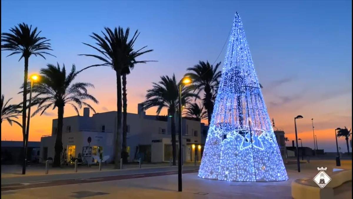 Iluminación Navideña En La Savina