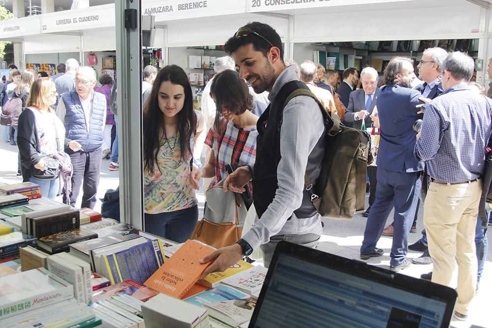 Sol para la  Feria del Libro de Córdoba